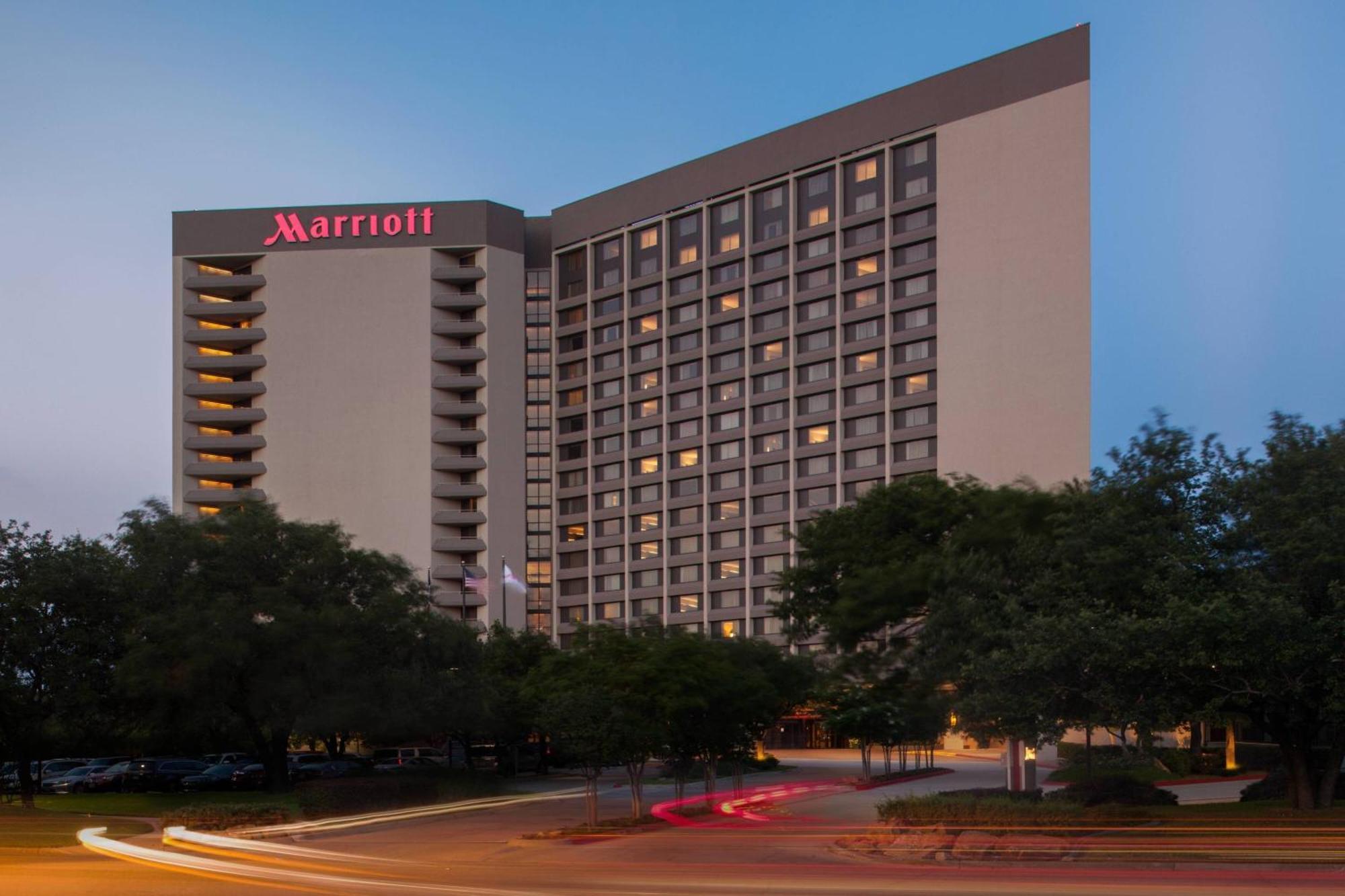 Dallas/Fort Worth Airport Marriott Irving Bagian luar foto